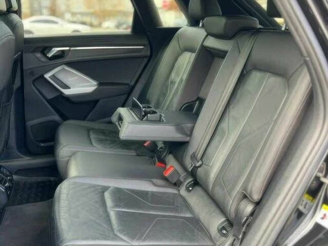 Черный Ауди Ку3, объемом двигателя 2 л и пробегом 10 тыс. км за 15000 $, фото 12 на Automoto.ua