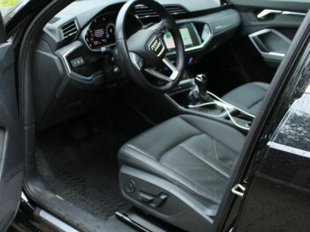 Чорний Ауді Ку3, об'ємом двигуна 2 л та пробігом 48 тис. км за 15800 $, фото 9 на Automoto.ua