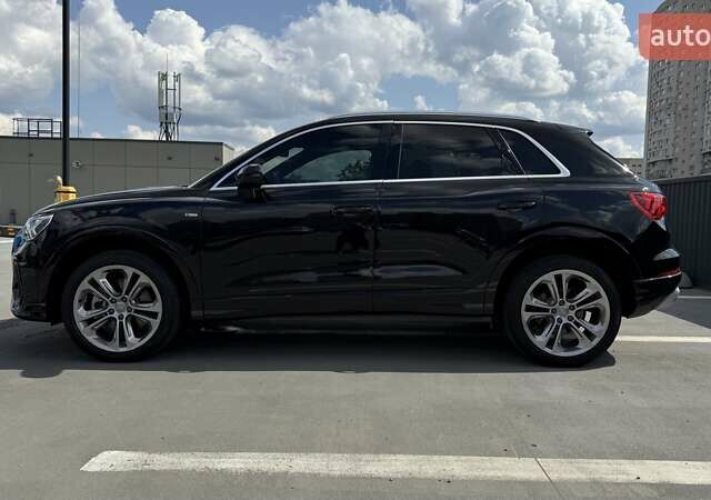 Черный Ауди Ку3, объемом двигателя 1.98 л и пробегом 127 тыс. км за 28900 $, фото 4 на Automoto.ua