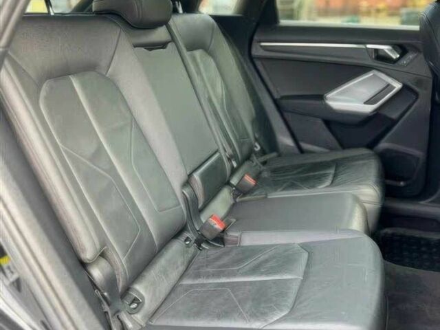 Черный Ауди Ку3, объемом двигателя 2 л и пробегом 10 тыс. км за 15000 $, фото 14 на Automoto.ua