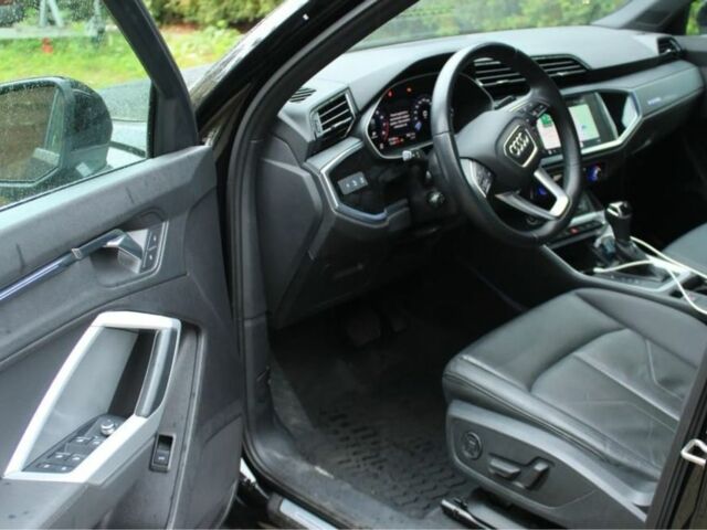 Чорний Ауді Ку3, об'ємом двигуна 2 л та пробігом 48 тис. км за 15800 $, фото 10 на Automoto.ua