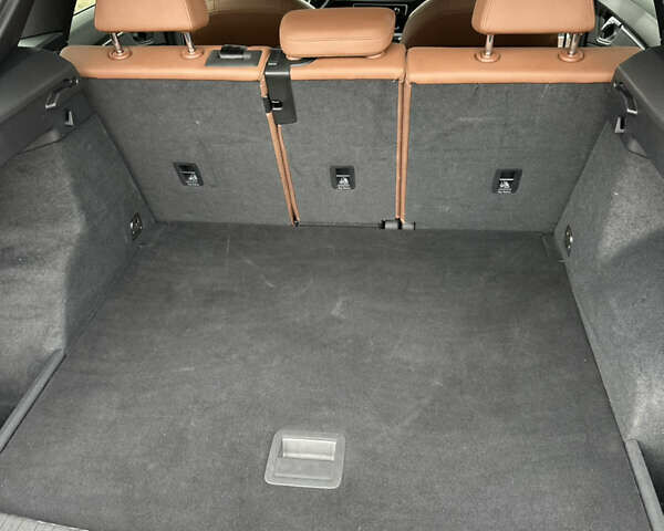 Чорний Ауді Ку3, об'ємом двигуна 2 л та пробігом 63 тис. км за 19950 $, фото 23 на Automoto.ua