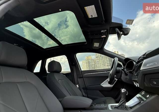 Черный Ауди Ку3, объемом двигателя 1.98 л и пробегом 127 тыс. км за 28900 $, фото 24 на Automoto.ua