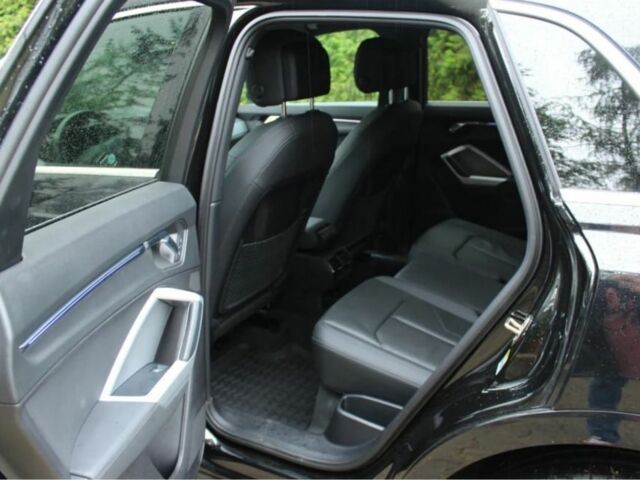 Чорний Ауді Ку3, об'ємом двигуна 2 л та пробігом 48 тис. км за 15800 $, фото 8 на Automoto.ua