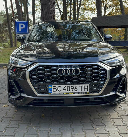 Чорний Ауді Ку3, об'ємом двигуна 1.98 л та пробігом 33 тис. км за 32400 $, фото 1 на Automoto.ua