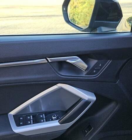 Черный Ауди Ку3, объемом двигателя 1.98 л и пробегом 120 тыс. км за 26000 $, фото 20 на Automoto.ua