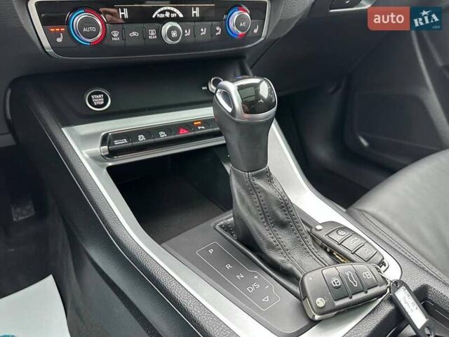 Черный Ауди Ку3, объемом двигателя 1.98 л и пробегом 173 тыс. км за 25500 $, фото 29 на Automoto.ua