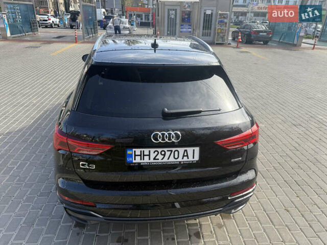 Черный Ауди Ку3, объемом двигателя 1.98 л и пробегом 76 тыс. км за 27000 $, фото 2 на Automoto.ua
