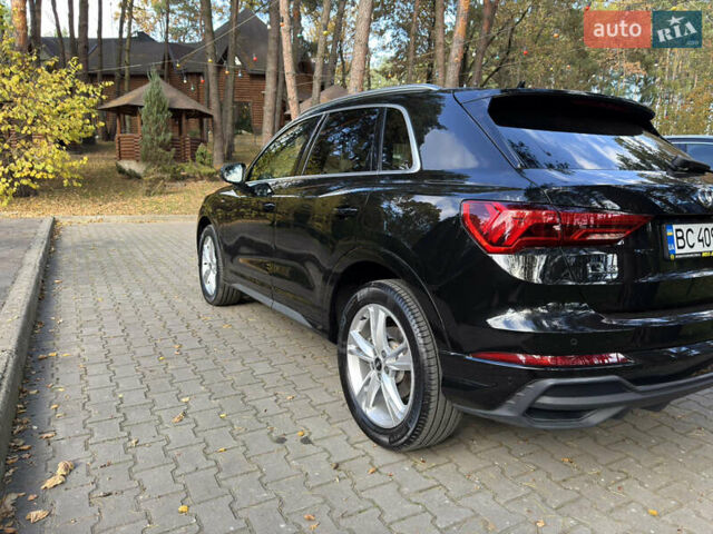 Чорний Ауді Ку3, об'ємом двигуна 1.98 л та пробігом 33 тис. км за 32400 $, фото 3 на Automoto.ua