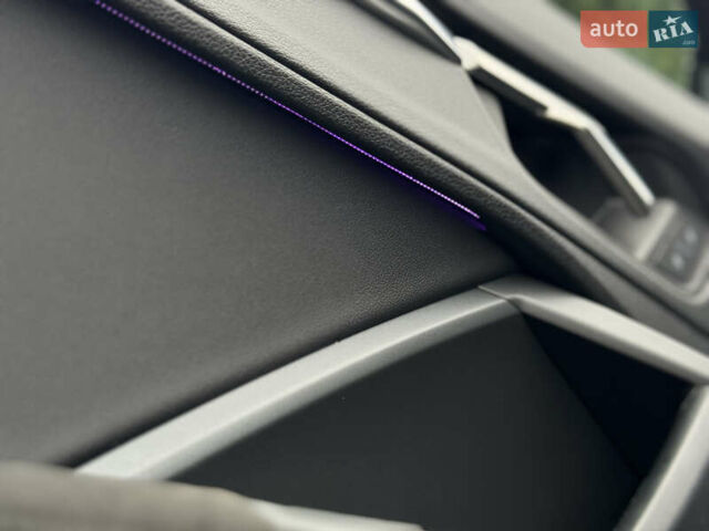 Чорний Ауді Ку3, об'ємом двигуна 2 л та пробігом 45 тис. км за 29890 $, фото 29 на Automoto.ua