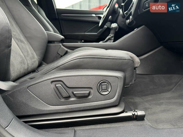 Чорний Ауді Ку3, об'ємом двигуна 2 л та пробігом 45 тис. км за 29890 $, фото 58 на Automoto.ua