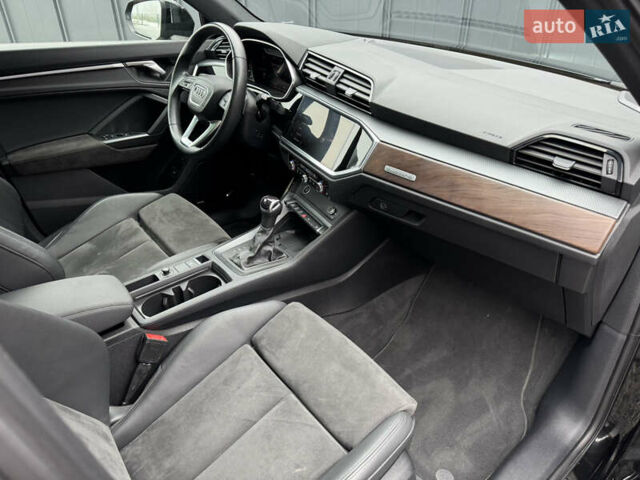 Чорний Ауді Ку3, об'ємом двигуна 2 л та пробігом 45 тис. км за 29890 $, фото 60 на Automoto.ua