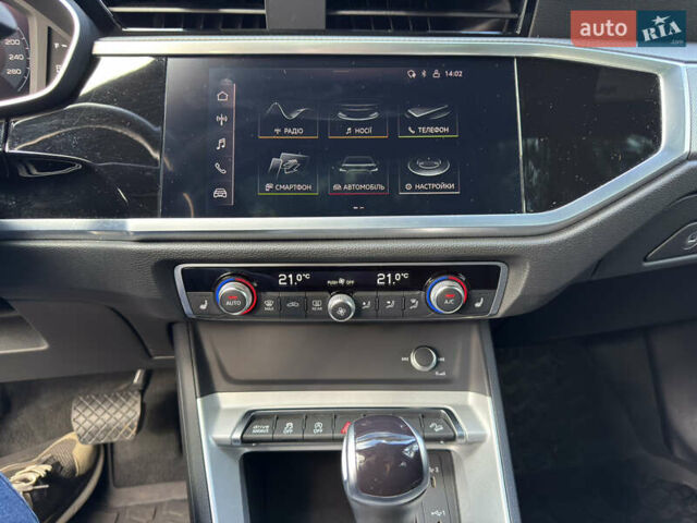 Чорний Ауді Ку3, об'ємом двигуна 1.98 л та пробігом 33 тис. км за 32400 $, фото 17 на Automoto.ua