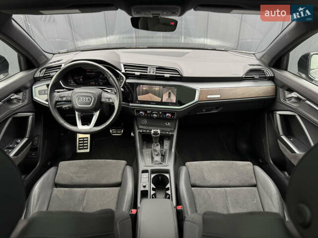 Чорний Ауді Ку3, об'ємом двигуна 2 л та пробігом 45 тис. км за 29890 $, фото 1 на Automoto.ua