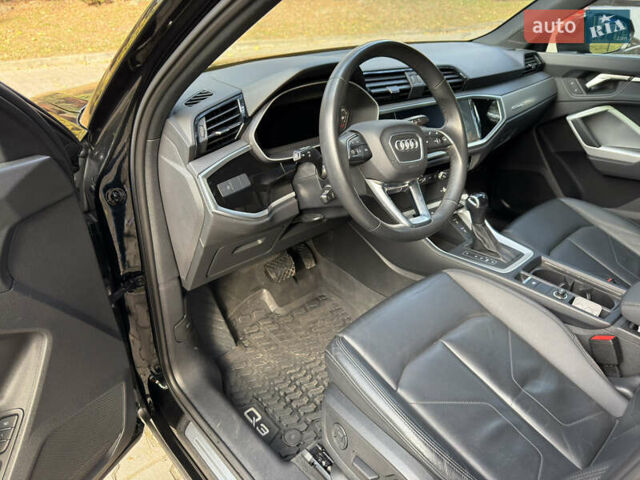 Чорний Ауді Ку3, об'ємом двигуна 1.98 л та пробігом 33 тис. км за 32400 $, фото 16 на Automoto.ua