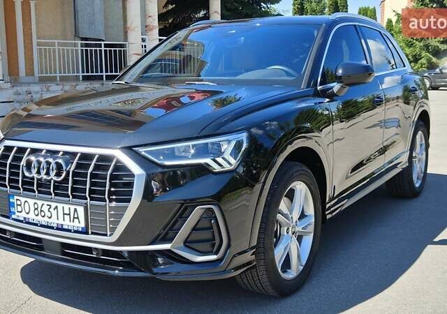 Чорний Ауді Ку3, об'ємом двигуна 2 л та пробігом 28 тис. км за 31400 $, фото 4 на Automoto.ua
