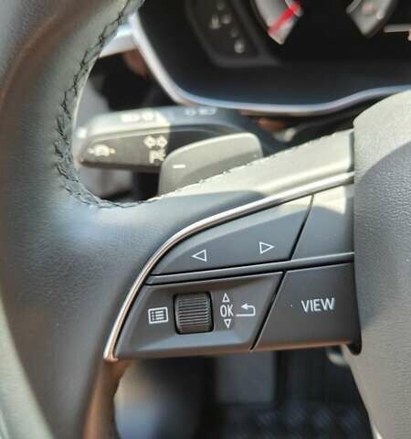 Чорний Ауді Ку3, об'ємом двигуна 2 л та пробігом 28 тис. км за 31400 $, фото 50 на Automoto.ua