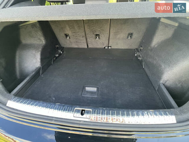 Черный Ауди Ку3, объемом двигателя 1.98 л и пробегом 9 тыс. км за 29500 $, фото 24 на Automoto.ua