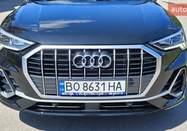 Чорний Ауді Ку3, об'ємом двигуна 2 л та пробігом 28 тис. км за 31400 $, фото 12 на Automoto.ua