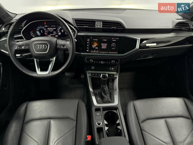 Чорний Ауді Ку3, об'ємом двигуна 1.98 л та пробігом 22 тис. км за 35500 $, фото 19 на Automoto.ua