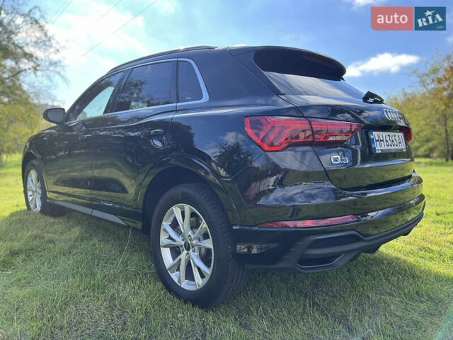 Черный Ауди Ку3, объемом двигателя 1.98 л и пробегом 9 тыс. км за 29500 $, фото 3 на Automoto.ua