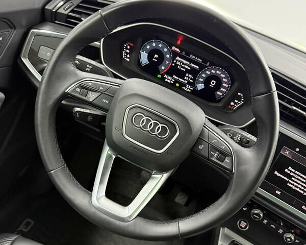 Чорний Ауді Ку3, об'ємом двигуна 1.98 л та пробігом 22 тис. км за 35500 $, фото 20 на Automoto.ua