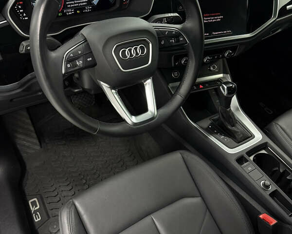 Чорний Ауді Ку3, об'ємом двигуна 1.98 л та пробігом 22 тис. км за 35500 $, фото 15 на Automoto.ua