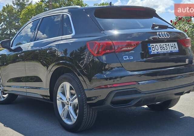 Чорний Ауді Ку3, об'ємом двигуна 2 л та пробігом 28 тис. км за 31400 $, фото 56 на Automoto.ua