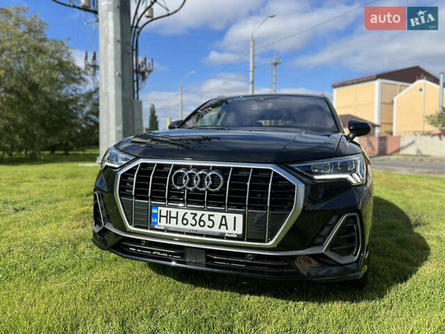 Черный Ауди Ку3, объемом двигателя 1.98 л и пробегом 9 тыс. км за 29500 $, фото 1 на Automoto.ua