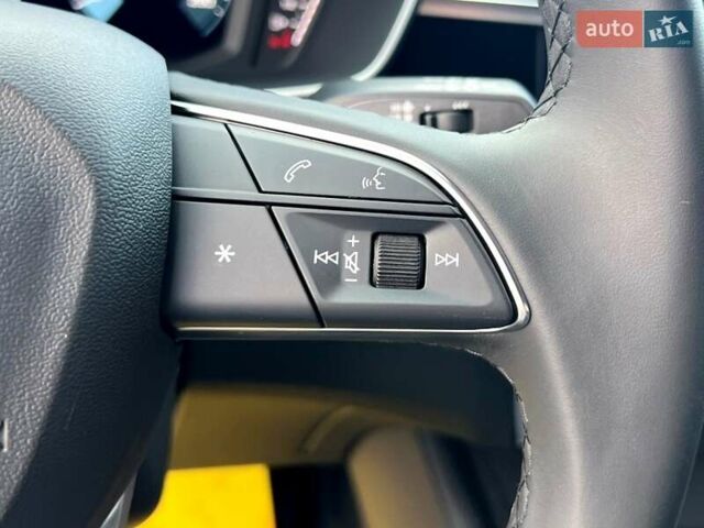 Черный Ауди Ку3, объемом двигателя 1.98 л и пробегом 1 тыс. км за 52499 $, фото 52 на Automoto.ua