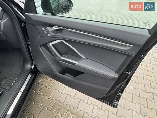 Чорний Ауді Ку3, об'ємом двигуна 1.98 л та пробігом 6 тис. км за 30900 $, фото 27 на Automoto.ua