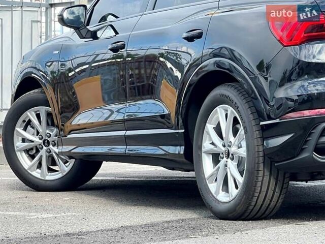 Черный Ауди Ку3, объемом двигателя 1.98 л и пробегом 1 тыс. км за 52499 $, фото 21 на Automoto.ua