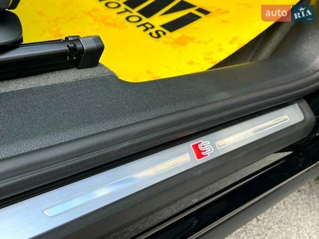 Черный Ауди Ку3, объемом двигателя 1.98 л и пробегом 1 тыс. км за 52499 $, фото 93 на Automoto.ua