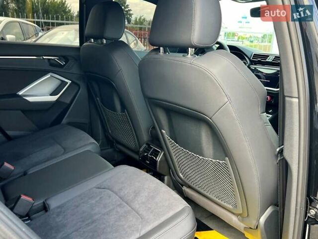 Черный Ауди Ку3, объемом двигателя 1.98 л и пробегом 1 тыс. км за 52499 $, фото 85 на Automoto.ua