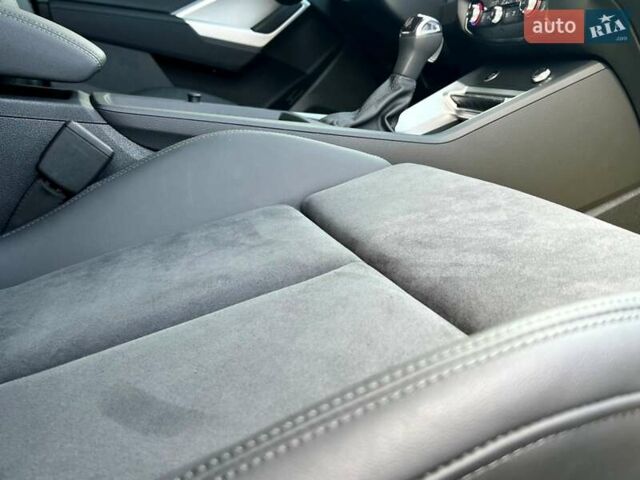 Черный Ауди Ку3, объемом двигателя 1.98 л и пробегом 1 тыс. км за 52499 $, фото 90 на Automoto.ua