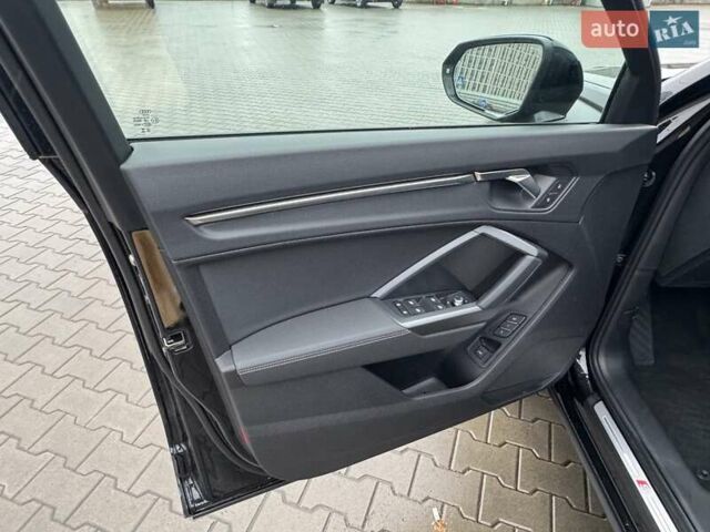 Чорний Ауді Ку3, об'ємом двигуна 1.98 л та пробігом 6 тис. км за 30900 $, фото 22 на Automoto.ua