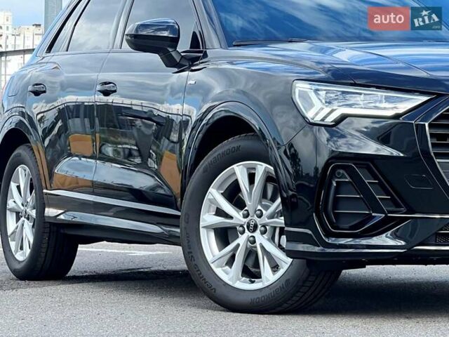 Черный Ауди Ку3, объемом двигателя 1.98 л и пробегом 1 тыс. км за 52499 $, фото 6 на Automoto.ua