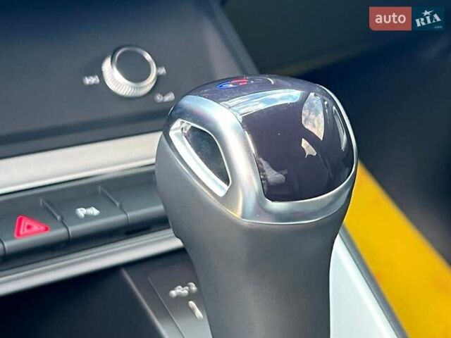 Черный Ауди Ку3, объемом двигателя 1.98 л и пробегом 1 тыс. км за 52499 $, фото 64 на Automoto.ua