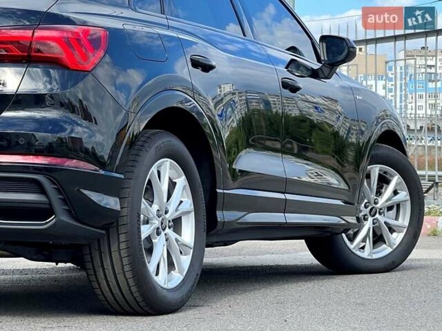 Черный Ауди Ку3, объемом двигателя 1.98 л и пробегом 1 тыс. км за 52499 $, фото 22 на Automoto.ua