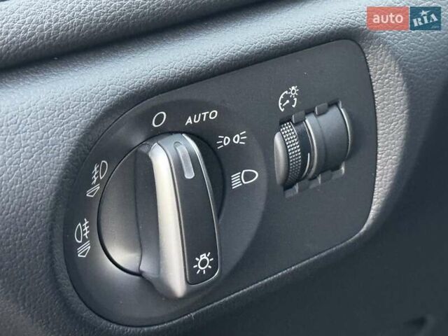 Красный Ауди Ку3, объемом двигателя 1.97 л и пробегом 97 тыс. км за 17500 $, фото 28 на Automoto.ua