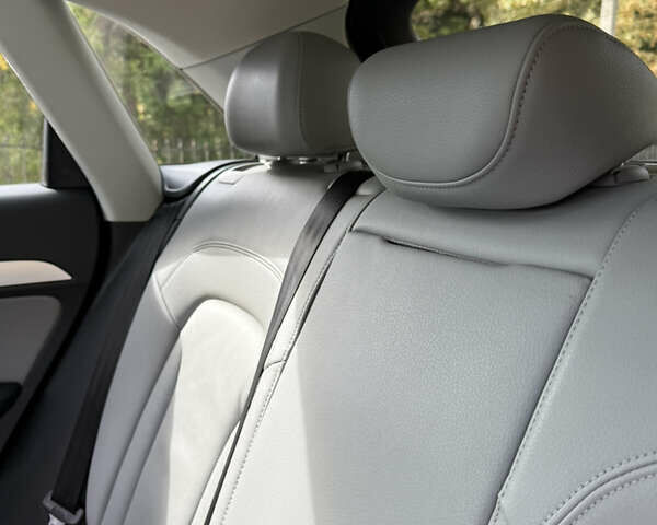 Ауди Ку3 2016 в Черновцах на Automoto.ua Красный Ауди Ку3, объемом двигателя 2 л и пробегом 183 тыс. км за 16800 $, фото 13 на Automoto.ua