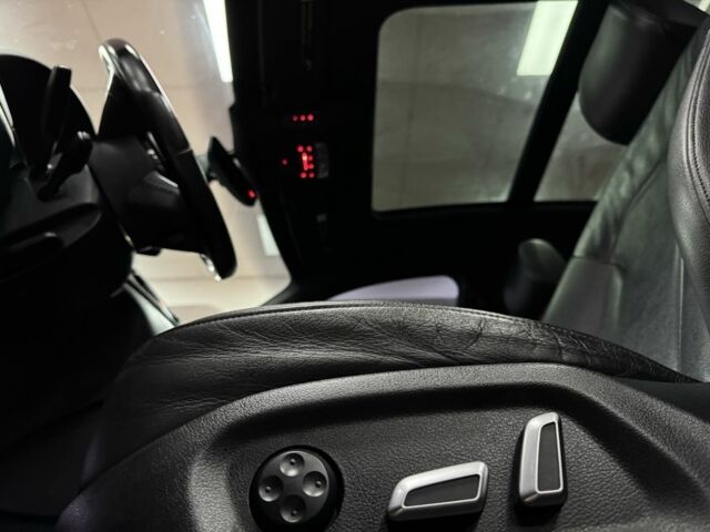 Червоний Ауді Ку3, об'ємом двигуна 2 л та пробігом 94 тис. км за 16600 $, фото 13 на Automoto.ua