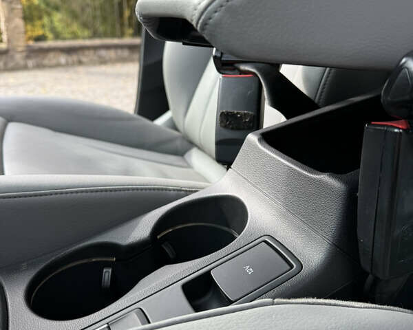 Ауди Ку3 2016 в Черновцах на Automoto.ua Красный Ауди Ку3, объемом двигателя 2 л и пробегом 183 тыс. км за 16800 $, фото 18 на Automoto.ua