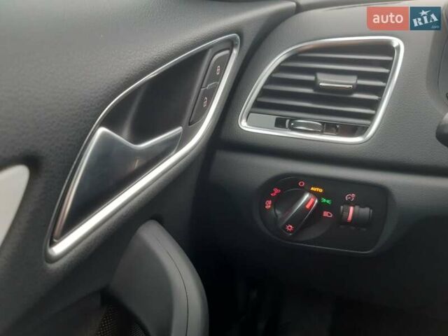 Красный Ауди Ку3, объемом двигателя 1.98 л и пробегом 145 тыс. км за 18700 $, фото 23 на Automoto.ua