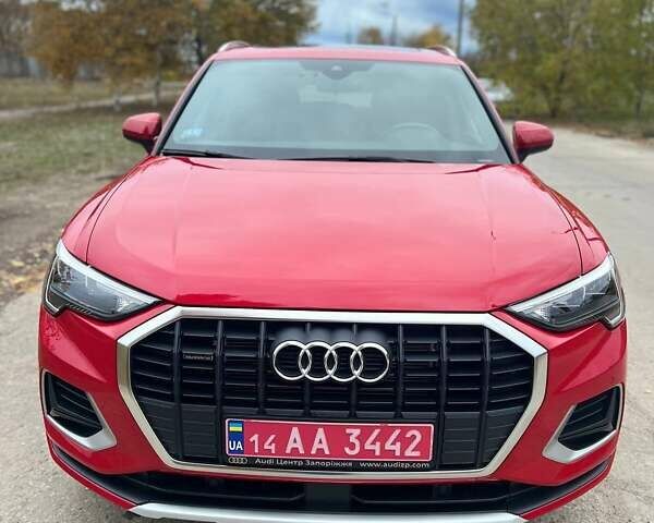 Красный Ауди Ку3, объемом двигателя 1.98 л и пробегом 53 тыс. км за 23000 $, фото 1 на Automoto.ua