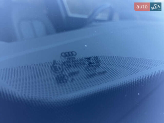 Червоний Ауді Ку3, об'ємом двигуна 1.98 л та пробігом 122 тис. км за 25900 $, фото 9 на Automoto.ua