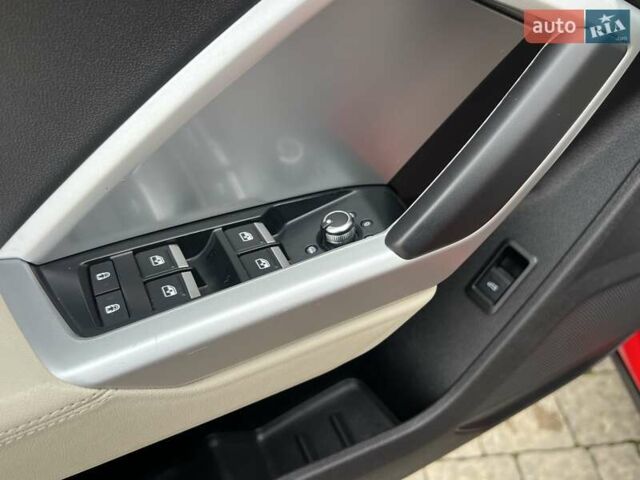 Красный Ауди Ку3, объемом двигателя 2 л и пробегом 226 тыс. км за 19900 $, фото 45 на Automoto.ua