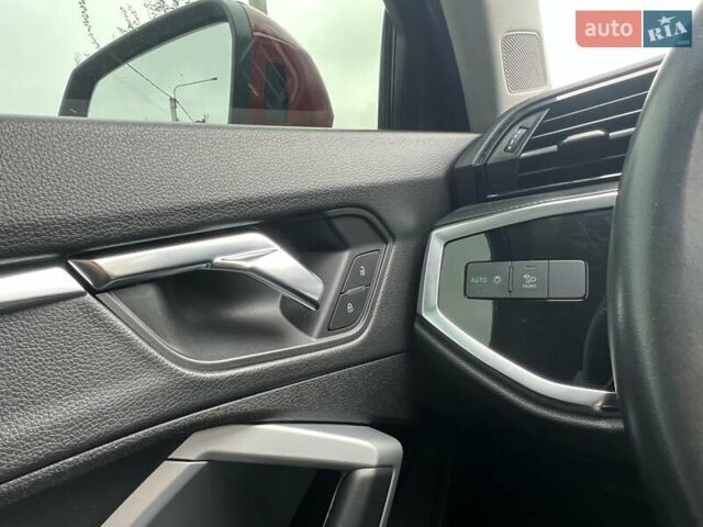 Красный Ауди Ку3, объемом двигателя 2 л и пробегом 226 тыс. км за 19900 $, фото 28 на Automoto.ua