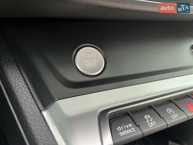 Красный Ауди Ку3, объемом двигателя 2 л и пробегом 226 тыс. км за 19900 $, фото 29 на Automoto.ua