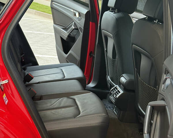 Красный Ауди Ку3, объемом двигателя 1.98 л и пробегом 93 тыс. км за 29750 $, фото 48 на Automoto.ua
